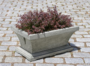 Highland Park rectangle planter Highland Park rectangle planter